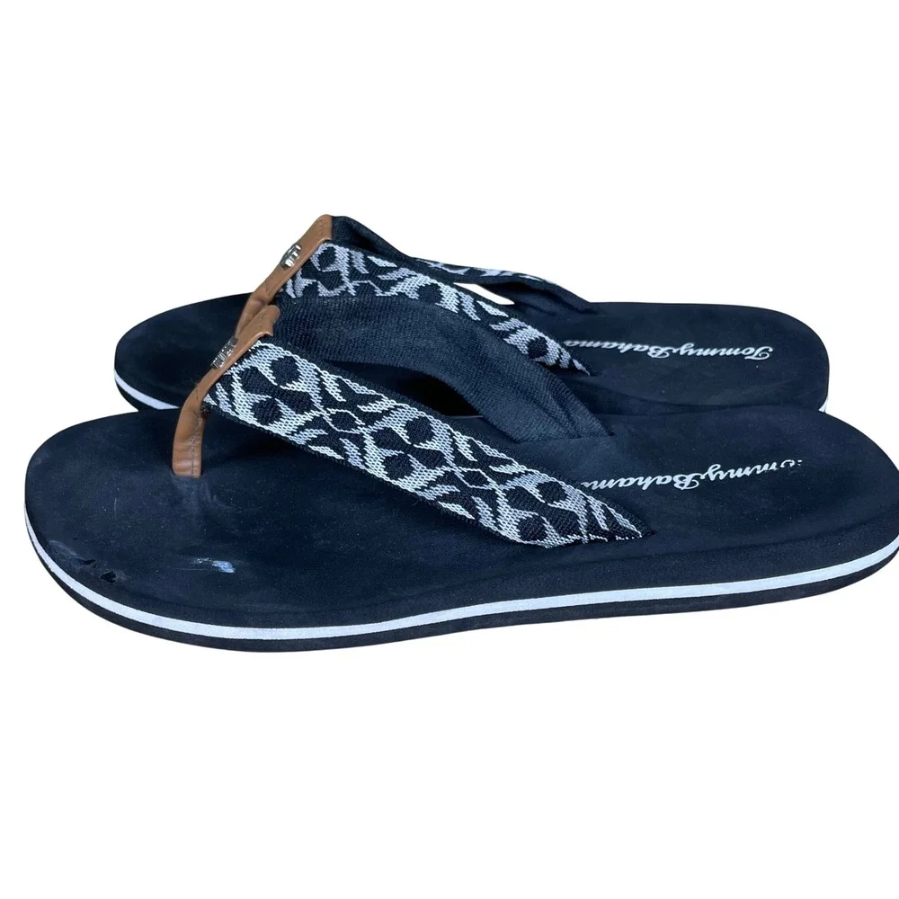 Tommy Bahama‎ Womens Sandals Size 7 Black White Tribal Pattern Flip Flop - Picture 2 of 6